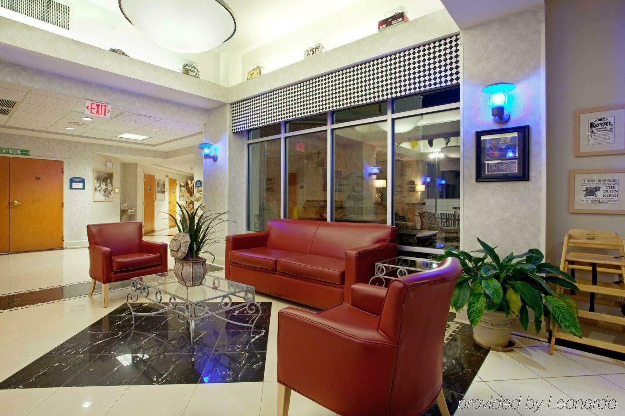 Holiday Inn Express Hotel & Suites Mooresville - Lake Norman By Ihg Exterior foto